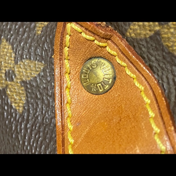 Authentic Louis Vuitton Messenger Bag - Picture 9 of 9